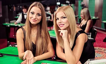 Casino trực tuyến với người thật trên M888 App